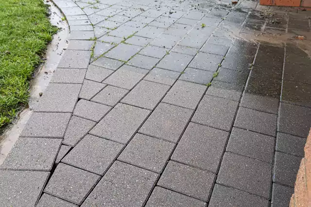 Pressure_Washing_3 Pressuring washing driveway results